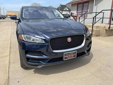 2017 Jaguar F-Pace 35t Premium AWD
