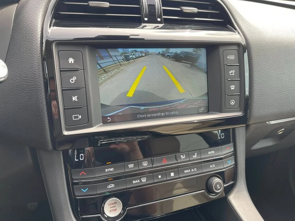 2017 Jaguar F-Pace - Image 18 of 20