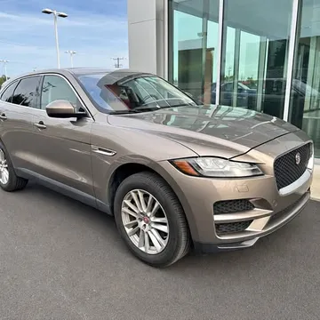 2017 Jaguar F-Pace 35t Prestige