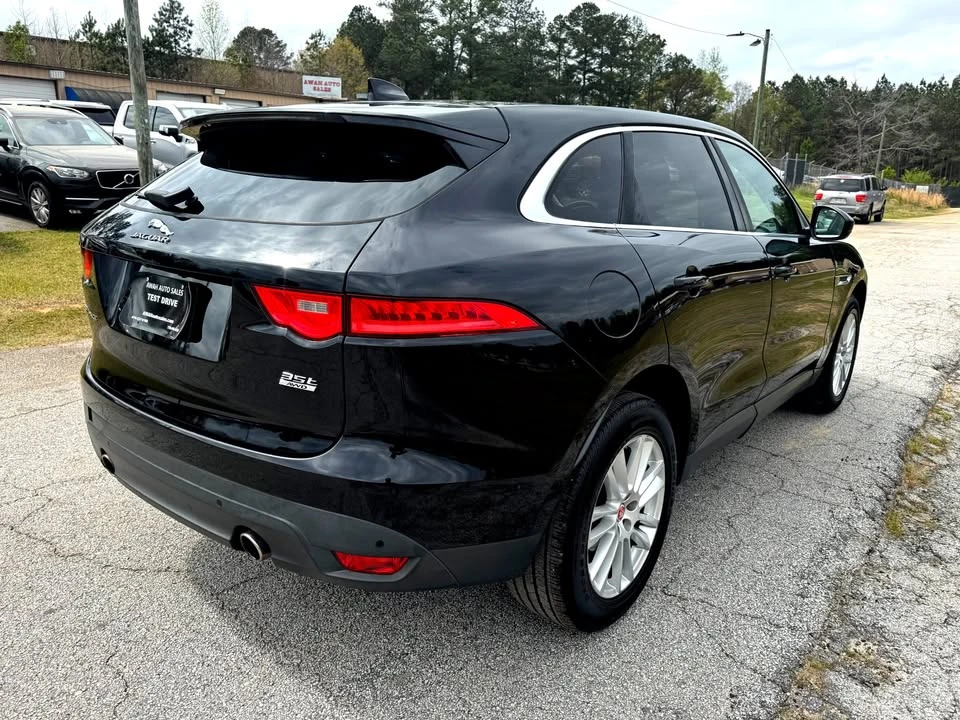 2017 Jaguar F-Pace - Image 5 of 20
