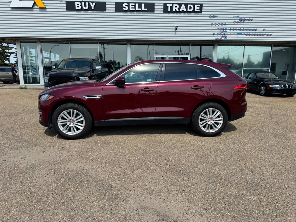 2017 Jaguar F-Pace - Image 2 of 10