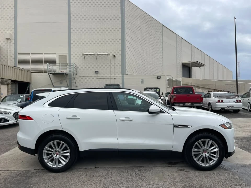 2017 Jaguar F-Pace - Image 6 of 20