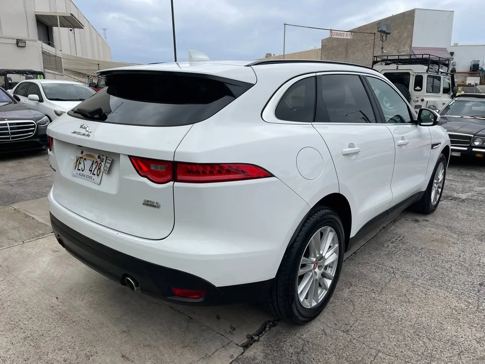 2017 Jaguar F-Pace - Image 3 of 20