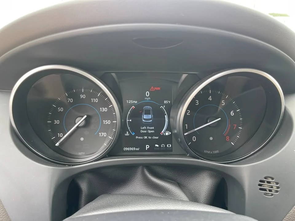 2017 Jaguar F-Pace - Image 14 of 20