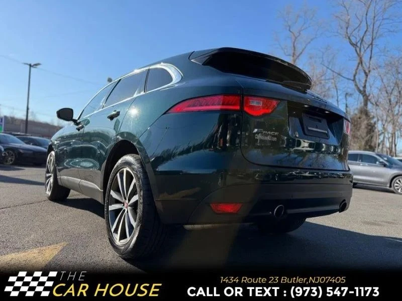 2017 Jaguar F-Pace - Image 5 of 12