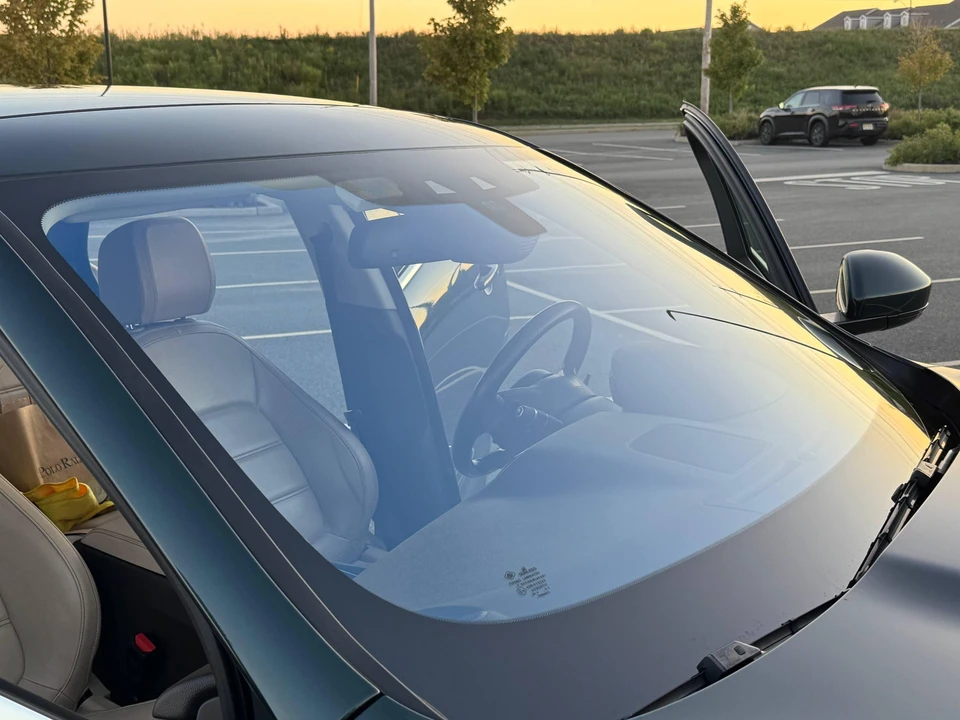 2017 Jaguar F-Pace - Image 19 of 31