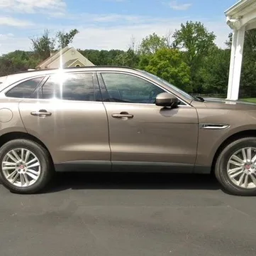 2017 Jaguar F-Pace 35t Prestige