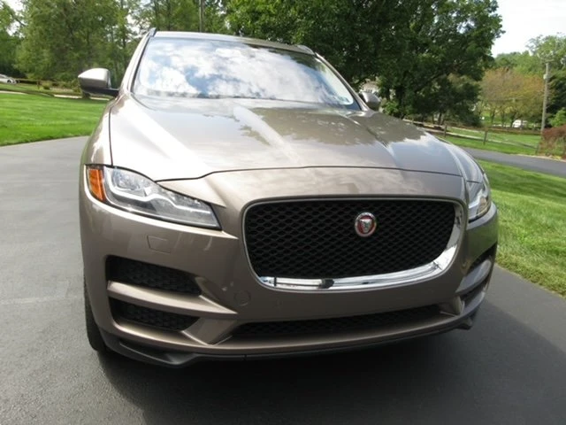 2017 Jaguar F-Pace - Image 4 of 7