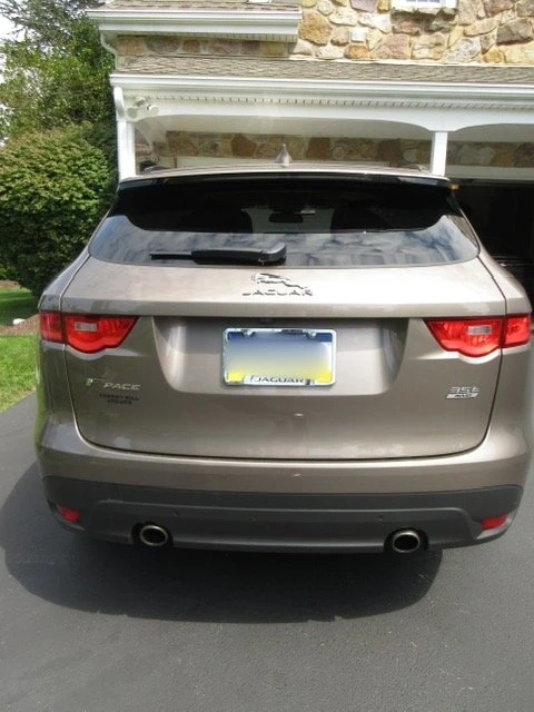 2017 Jaguar F-Pace - Image 2 of 7