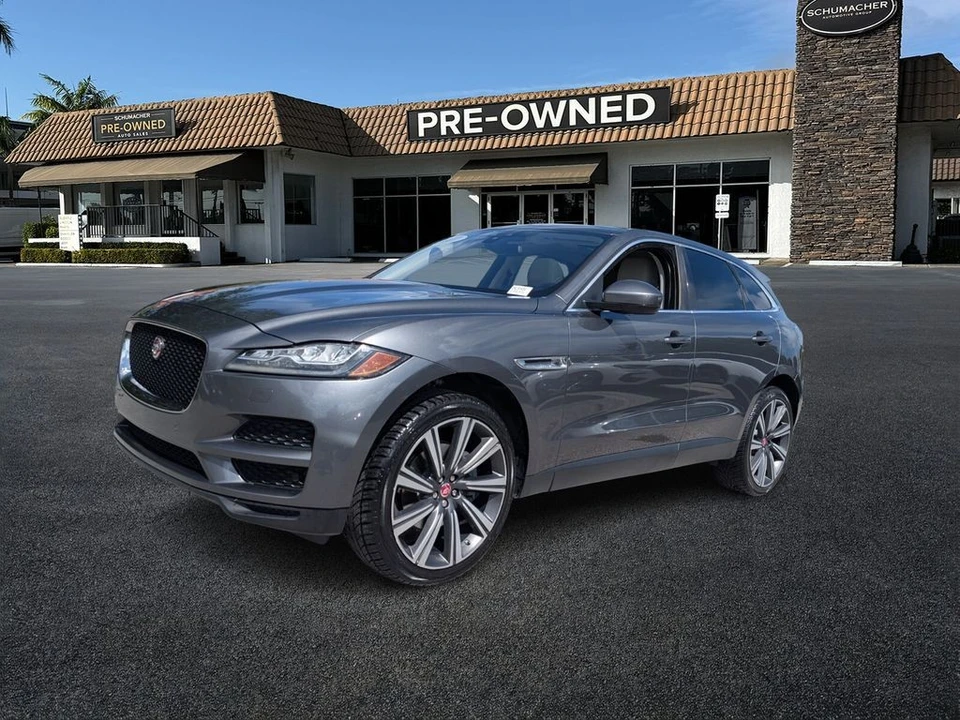 2017 Jaguar F-Pace - Image 3 of 21