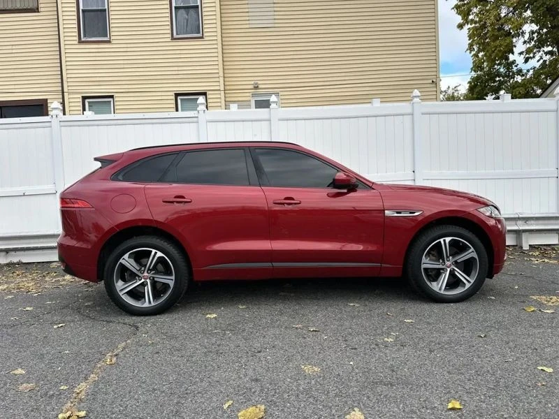 2017 Jaguar F-Pace - Image 8 of 12