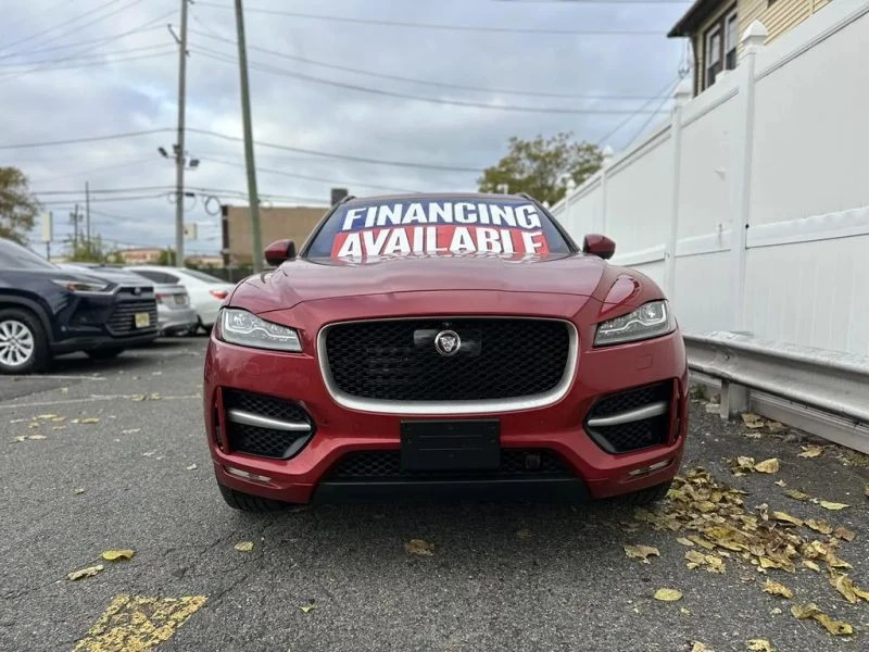 2017 Jaguar F-Pace - Image 2 of 12
