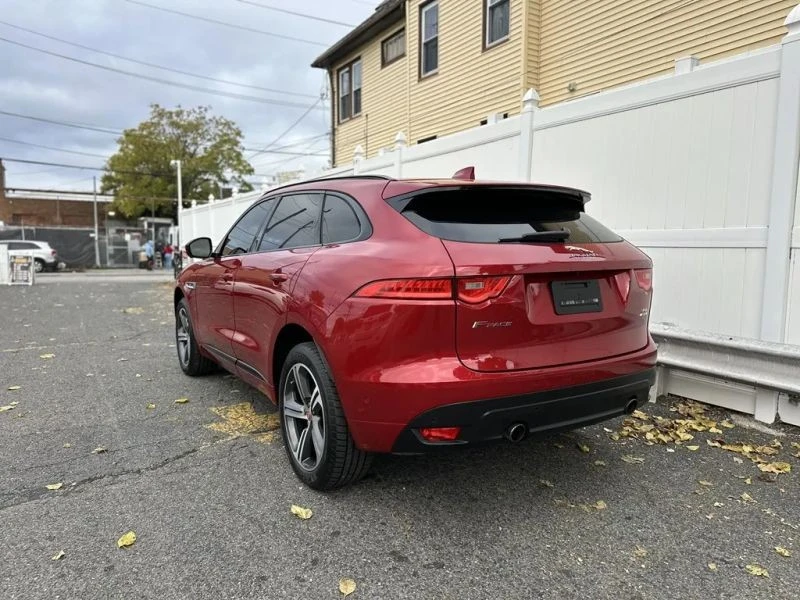 2017 Jaguar F-Pace - Image 5 of 12