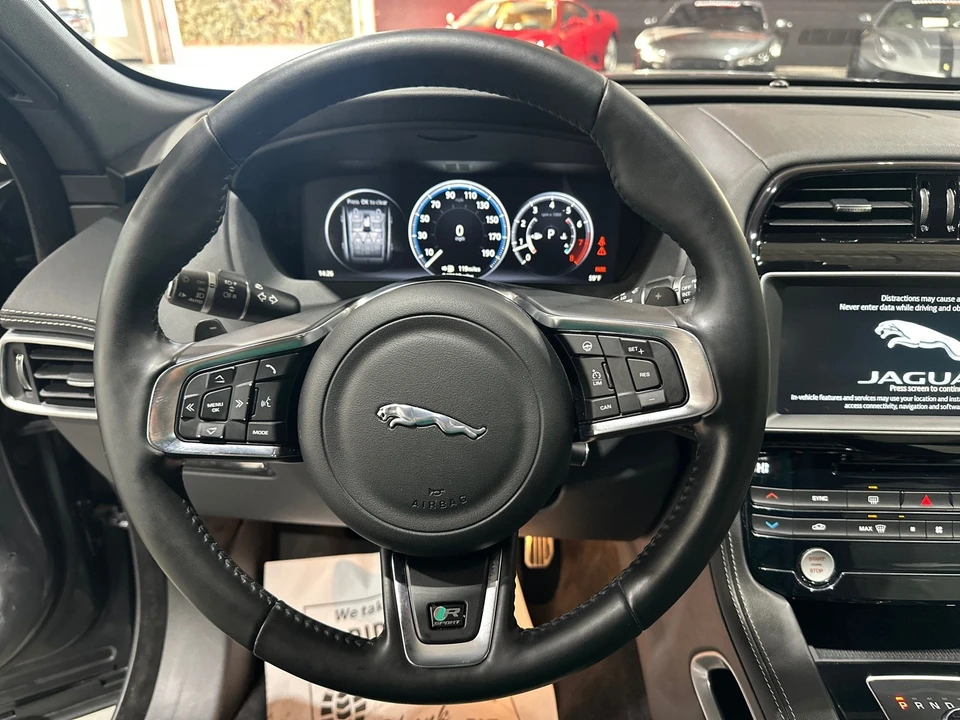 2017 Jaguar F-Pace - Image 12 of 12