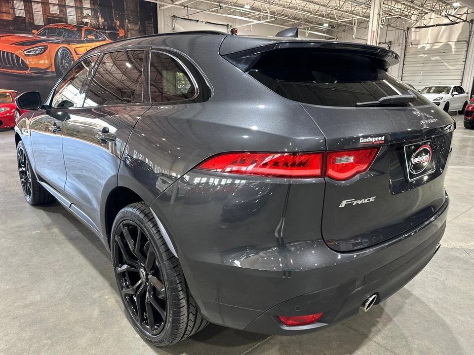 2017 Jaguar F-Pace - Image 4 of 12
