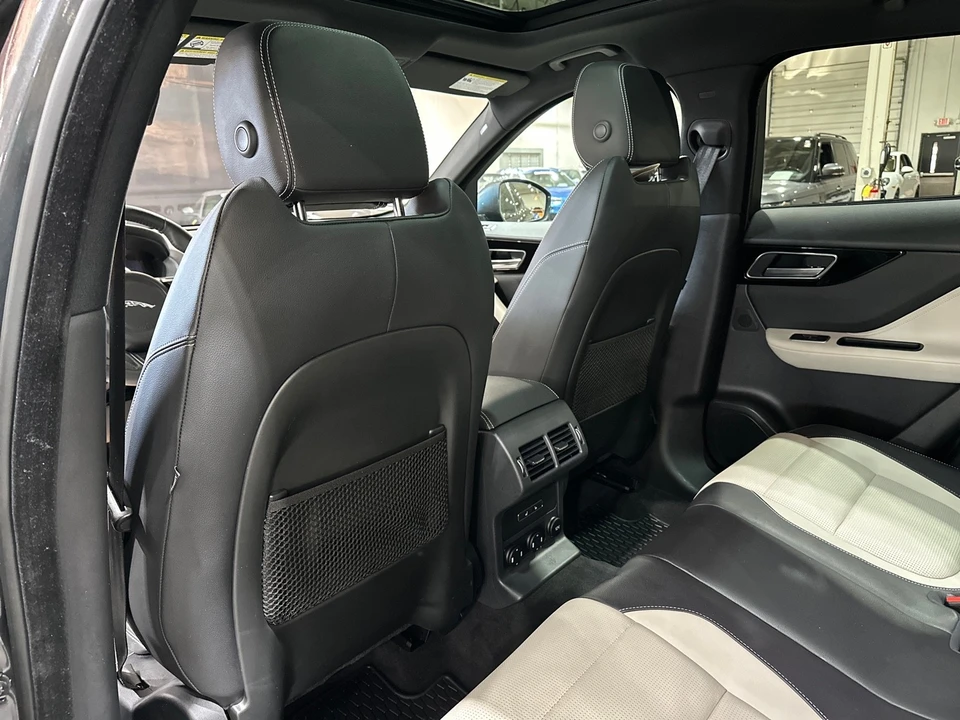 2017 Jaguar F-Pace - Image 9 of 12