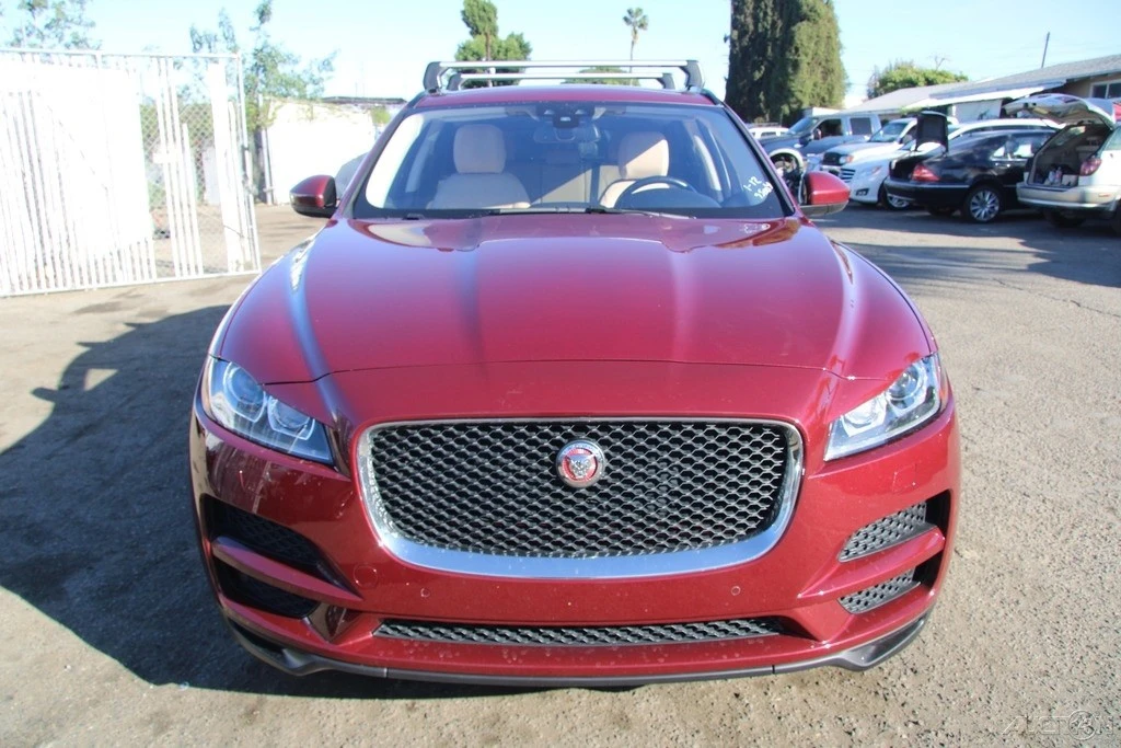 2017 Jaguar F-Pace - Image 10 of 21