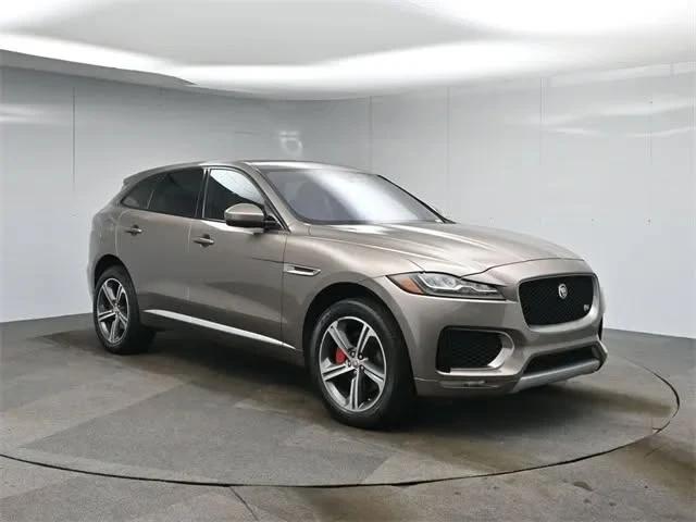 2017 Jaguar F-Pace - Image 7 of 20