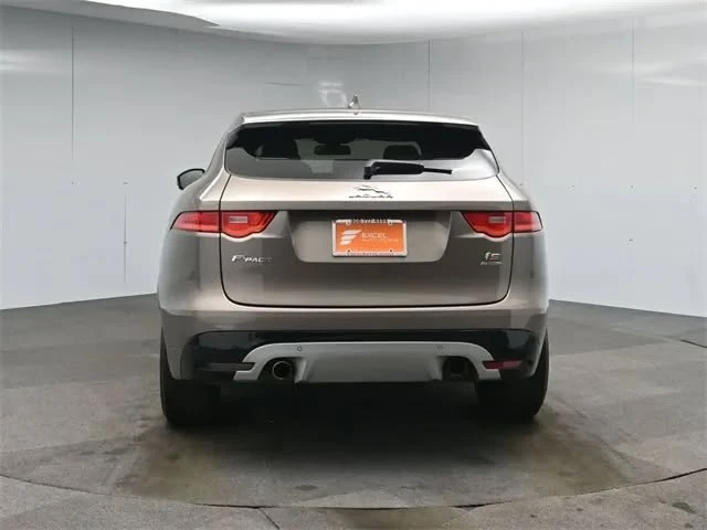 2017 Jaguar F-Pace - Image 4 of 20