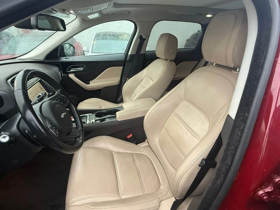 2017 Jaguar F-Pace - Image 9 of 10