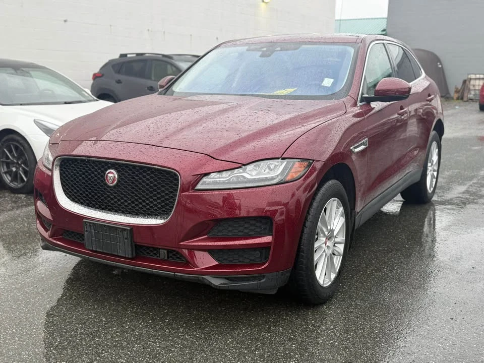 2017 Jaguar F-Pace - Image 6 of 10