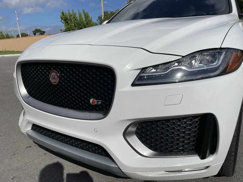 2017 Jaguar F-Pace - Image 15 of 21