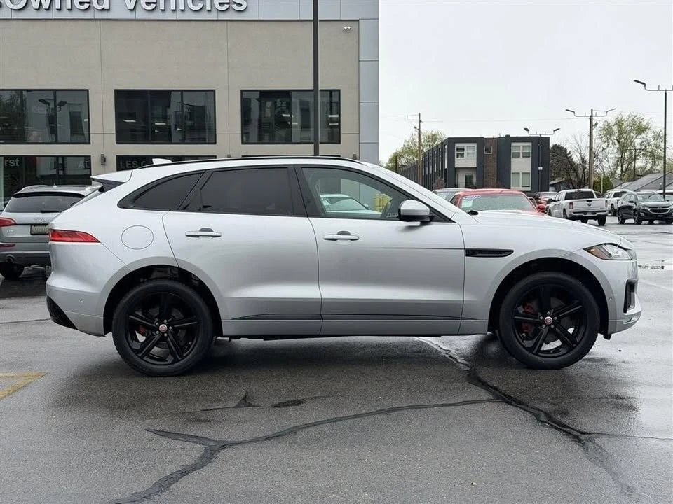2017 Jaguar F-Pace - Image 8 of 20