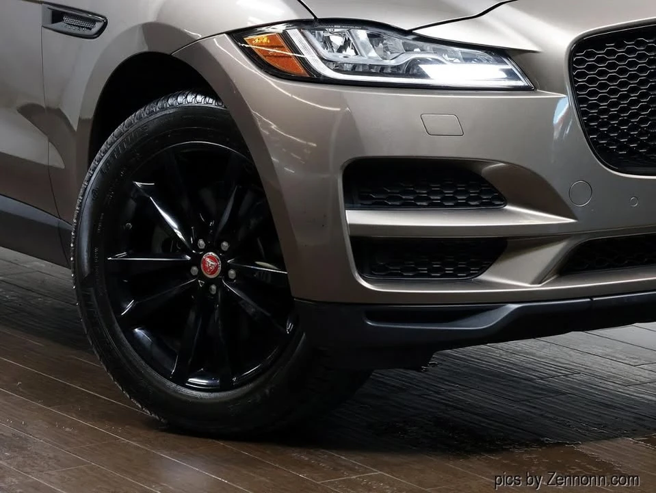 2017 Jaguar F-Pace - Image 3 of 20