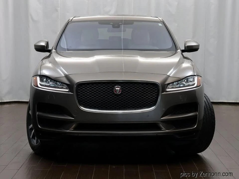 2017 Jaguar F-Pace - Image 5 of 20