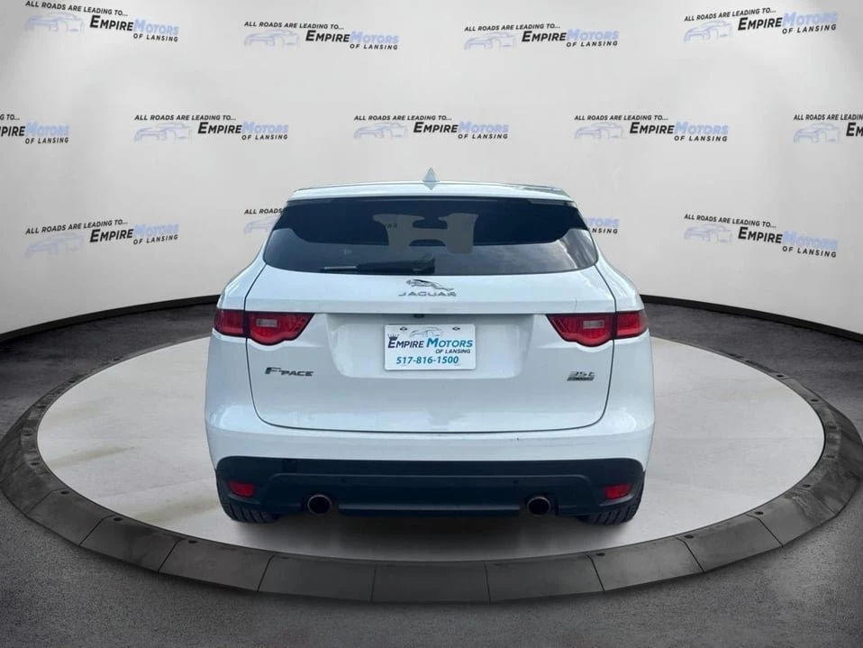2017 Jaguar F-Pace - Image 16 of 20