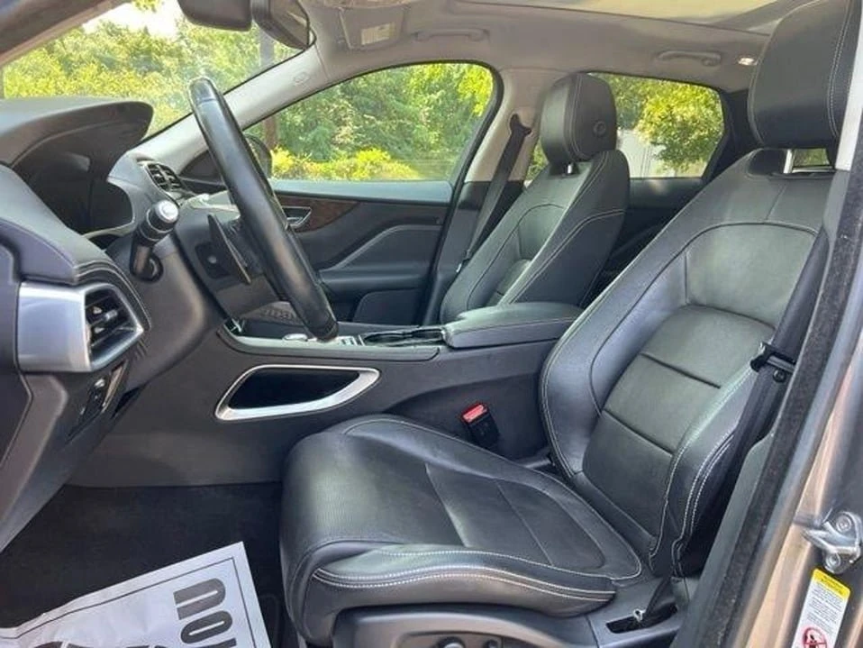 2017 Jaguar F-Pace - Image 13 of 20