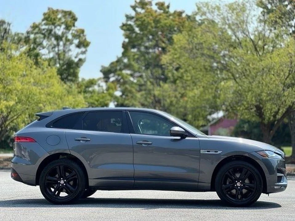 2017 Jaguar F-Pace - Image 4 of 20