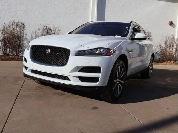 2017 Jaguar F-Pace - Image 3 of 20