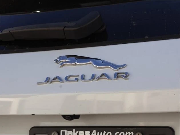 2017 Jaguar F-Pace - Image 14 of 20