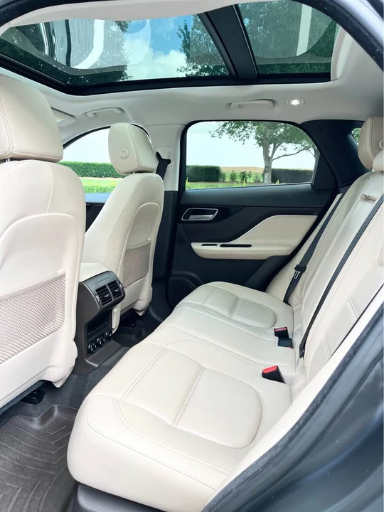 2017 Jaguar F-Pace - Image 15 of 17