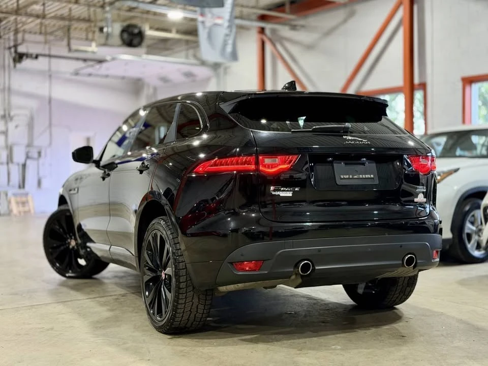 2017 Jaguar F-Pace - Image 6 of 20