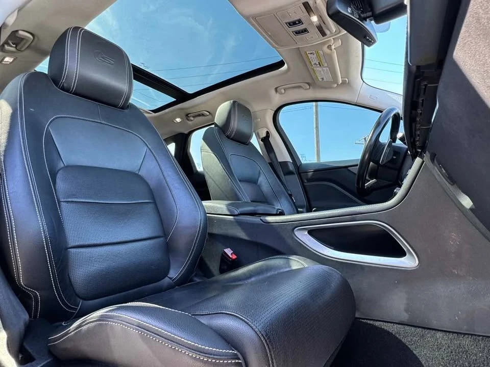 2017 Jaguar F-Pace - Image 15 of 20