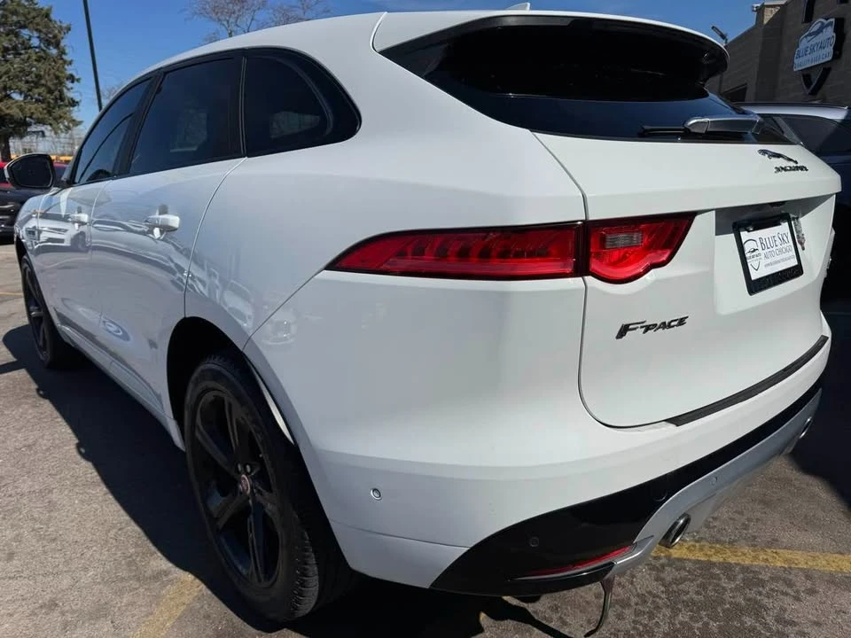 2017 Jaguar F-Pace - Image 7 of 20