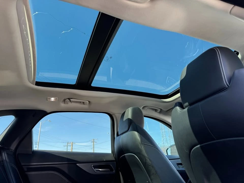 2017 Jaguar F-Pace - Image 16 of 20