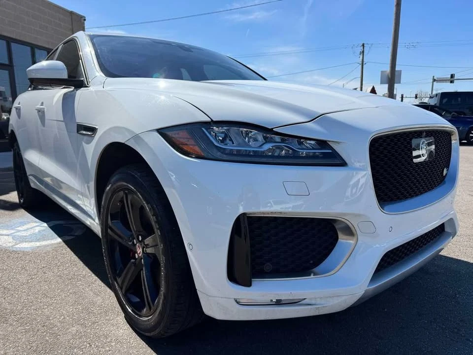 2017 Jaguar F-Pace - Image 3 of 20