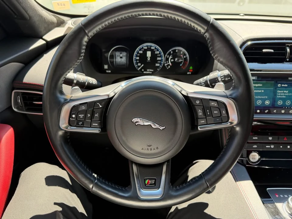 2017 Jaguar F-Pace - Image 12 of 18