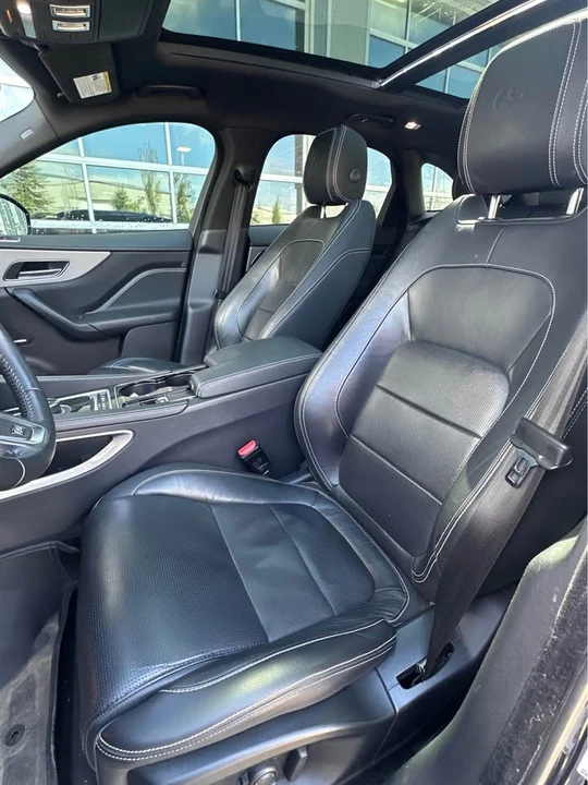 2017 Jaguar F-Pace - Image 13 of 18