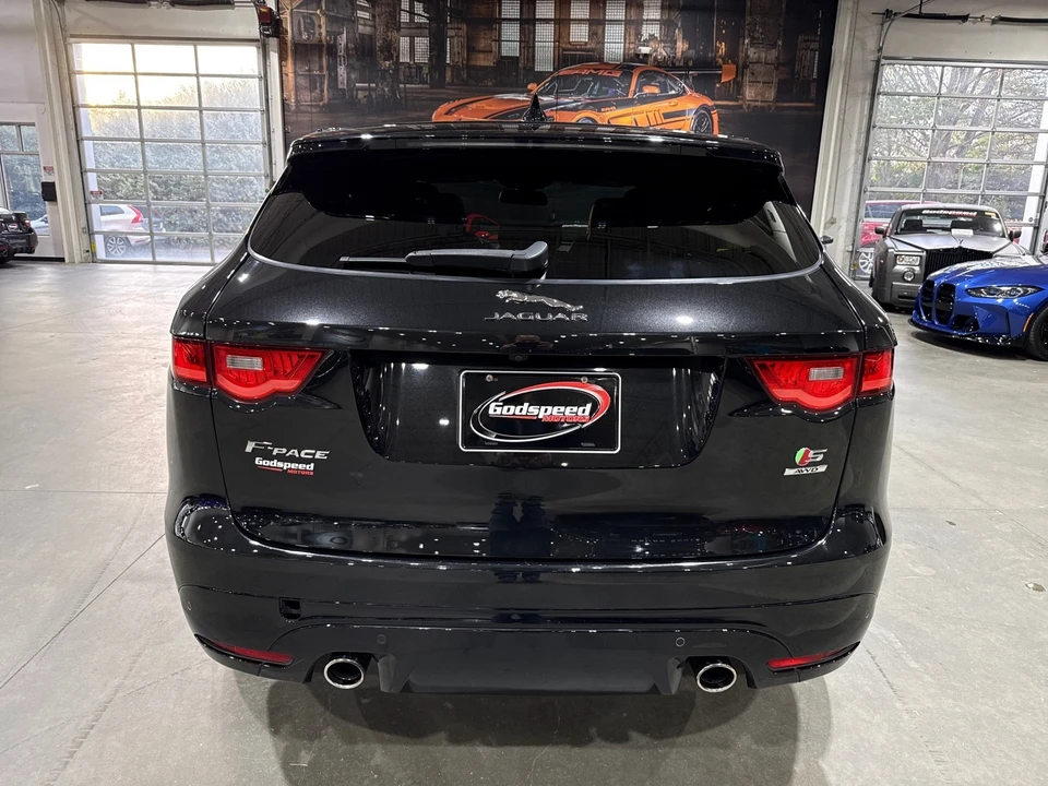 2017 Jaguar F-Pace - Image 6 of 12