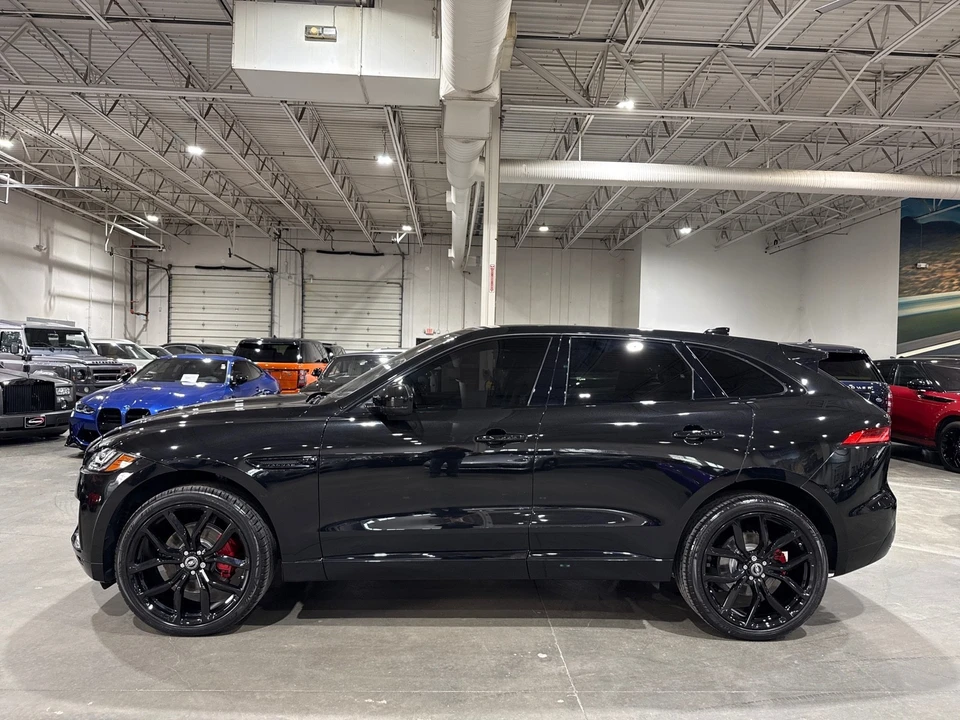 2017 Jaguar F-Pace - Image 5 of 12