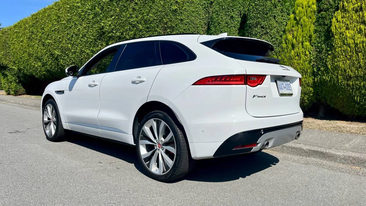 2017 Jaguar F-Pace - Image 4 of 20