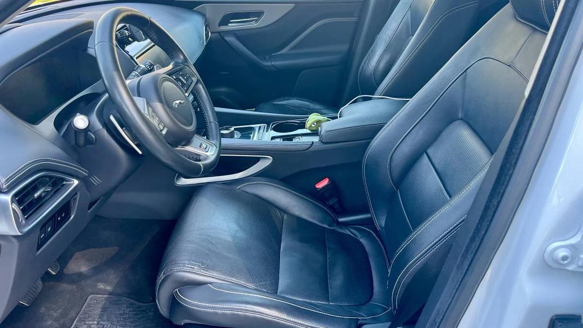 2017 Jaguar F-Pace - Image 6 of 20
