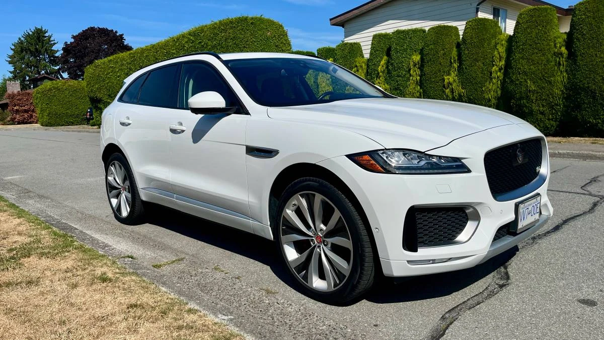 2017 Jaguar F-Pace - Image 2 of 20