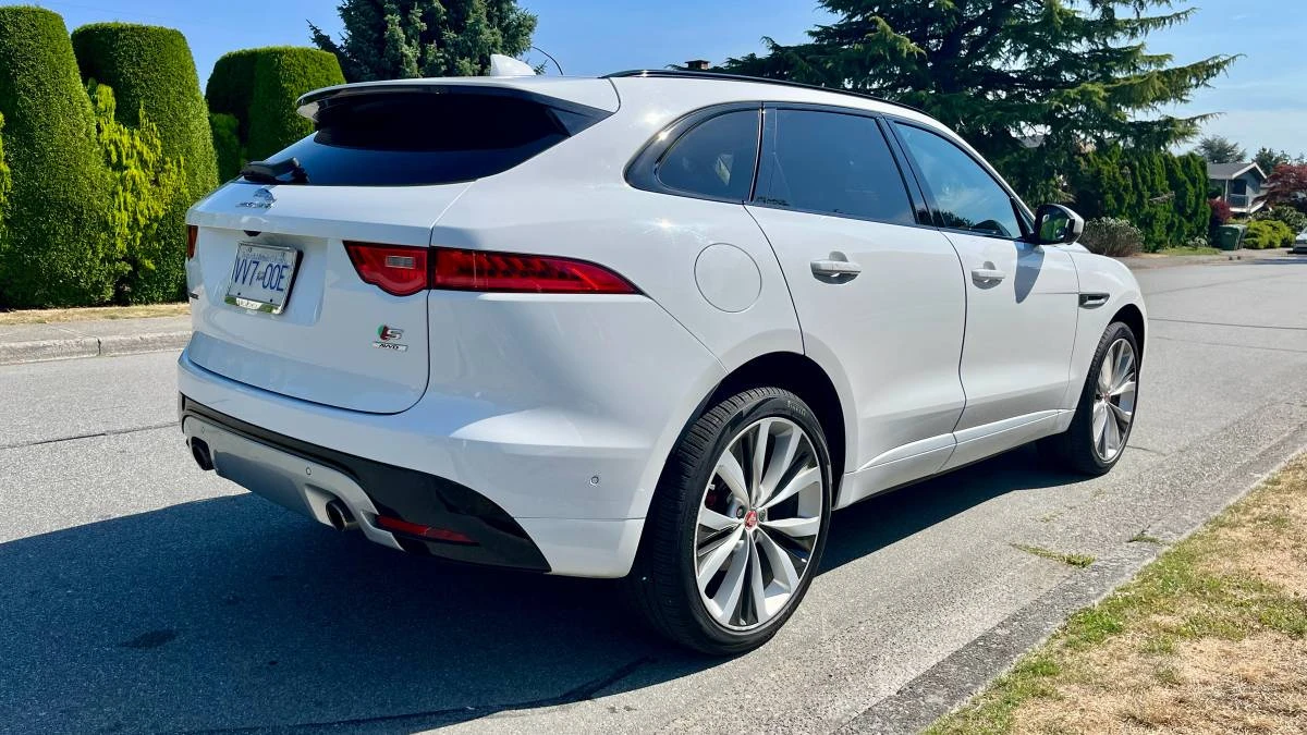 2017 Jaguar F-Pace - Image 3 of 20