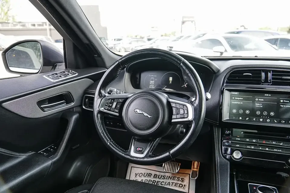 2017 Jaguar F-Pace - Image 16 of 20