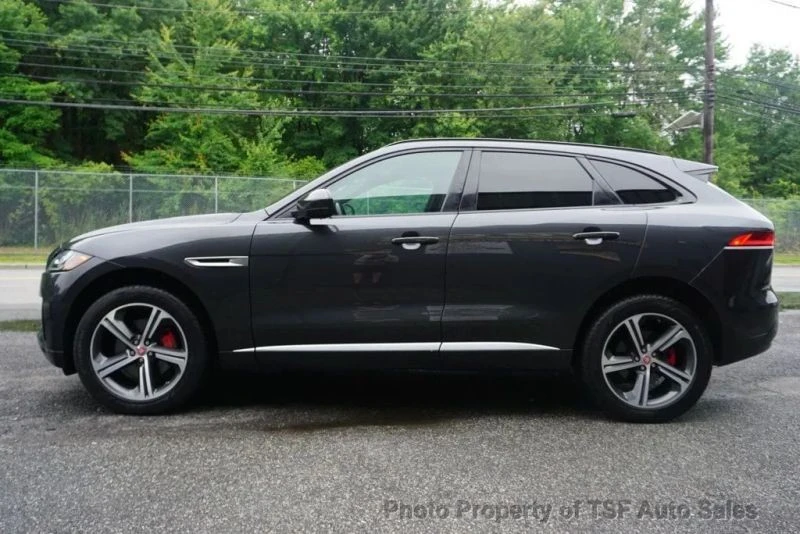 2017 Jaguar F-Pace - Image 4 of 12